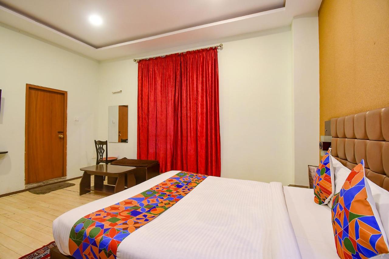 โอโย 3489 โฮเต็ล สุนามลา รีทรีต Hotel กังต็อก ภายนอก รูปภาพ