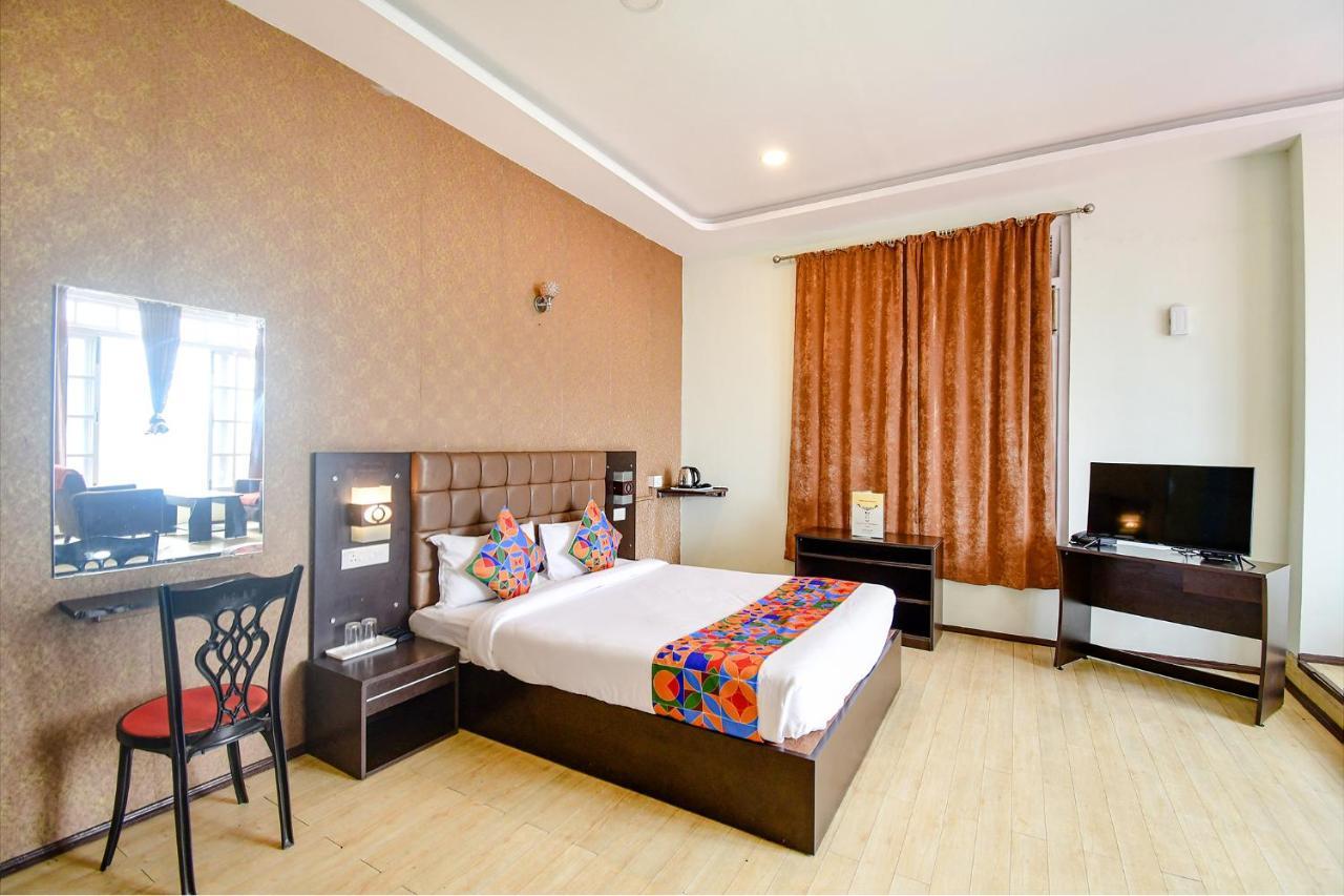 โอโย 3489 โฮเต็ล สุนามลา รีทรีต Hotel กังต็อก ภายนอก รูปภาพ